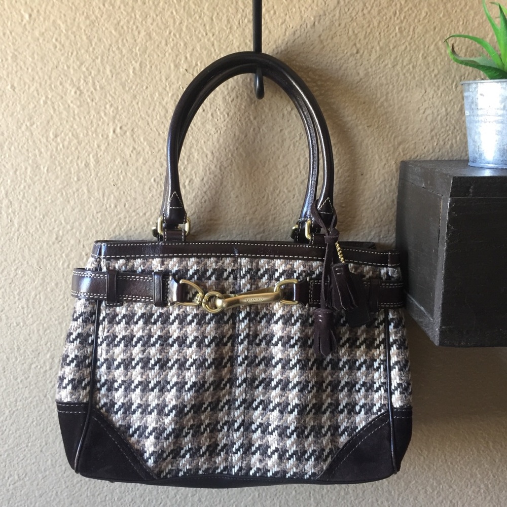 Coach Houndstooth Tweed & Suede Hamptons Handbag - Picture 4 of 8
